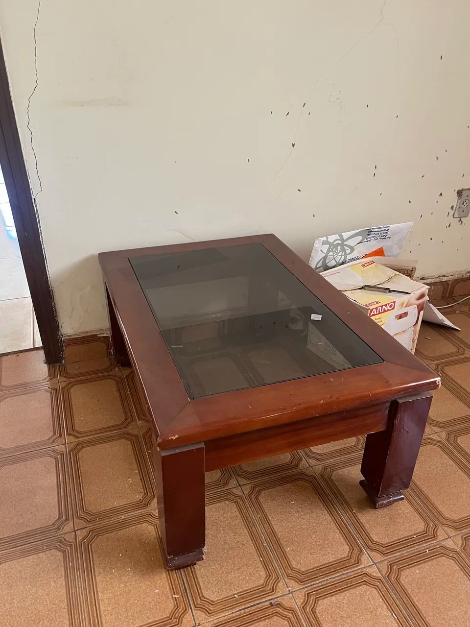 Mesa e suporte de madeira maciça  - Foto 2