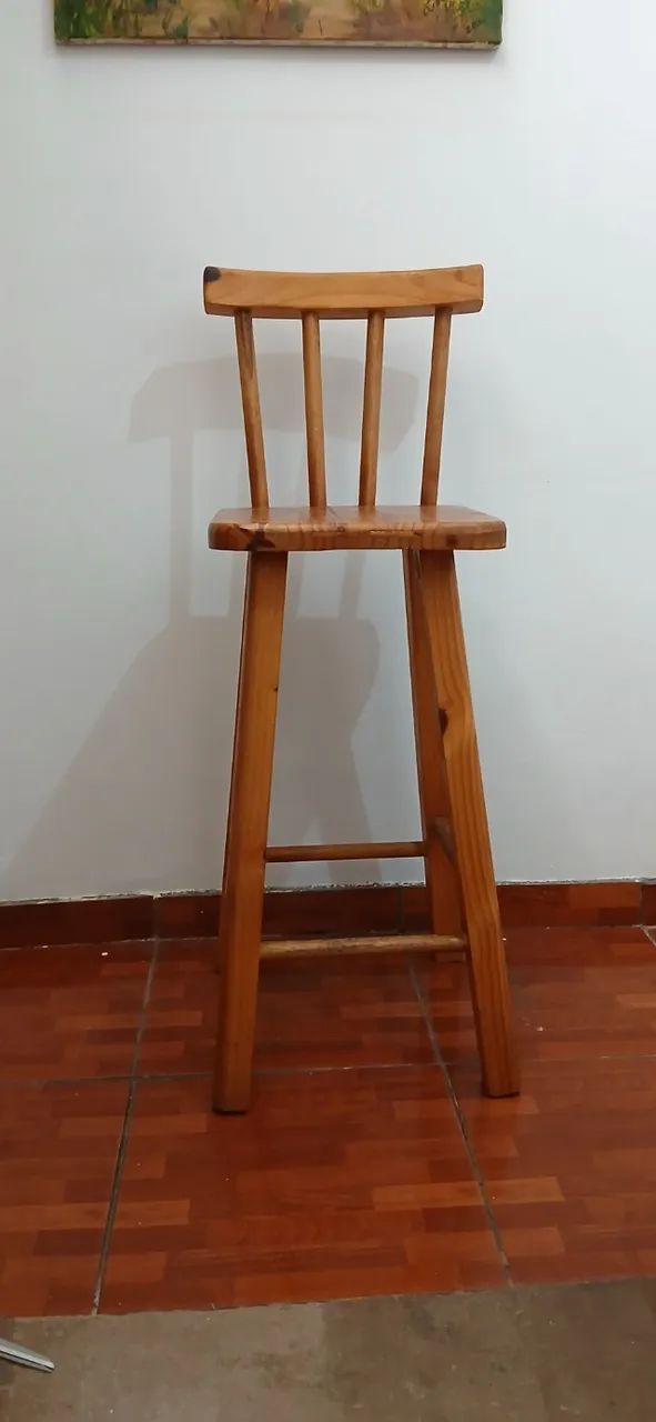 Banqueta de madeira com encosto - Foto 2