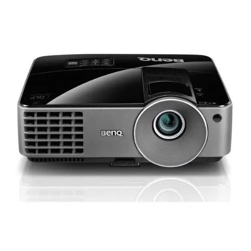 Projetor BENQ MS502 usado, em perfeito funcionamento, cabos de dados e energia inclusos.