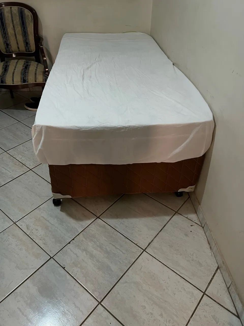 2 cama de solteiro box  - Foto 4
