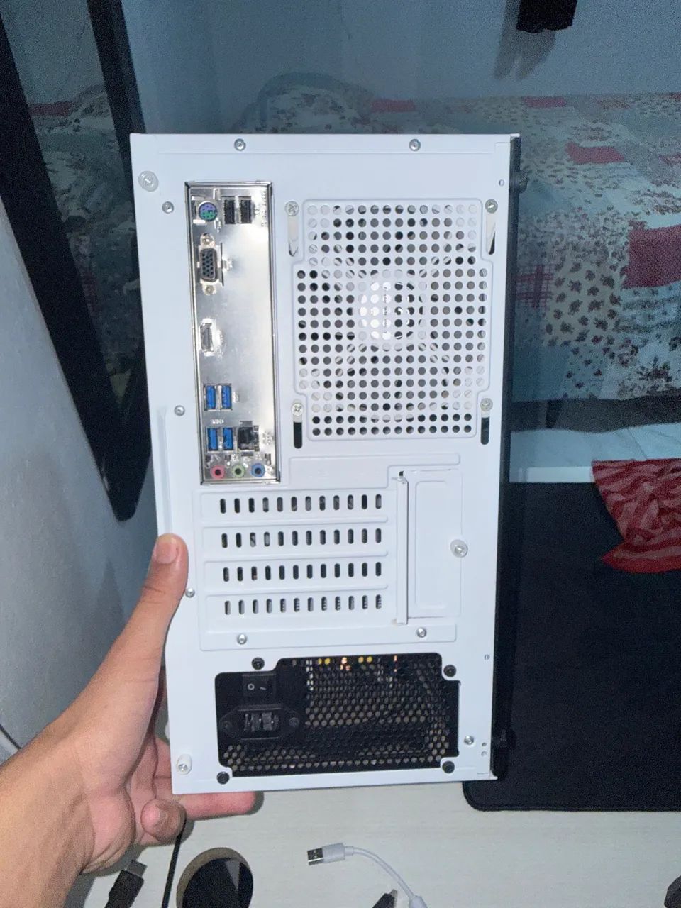 Vende-se gabinete BRANCO!  - Foto 4