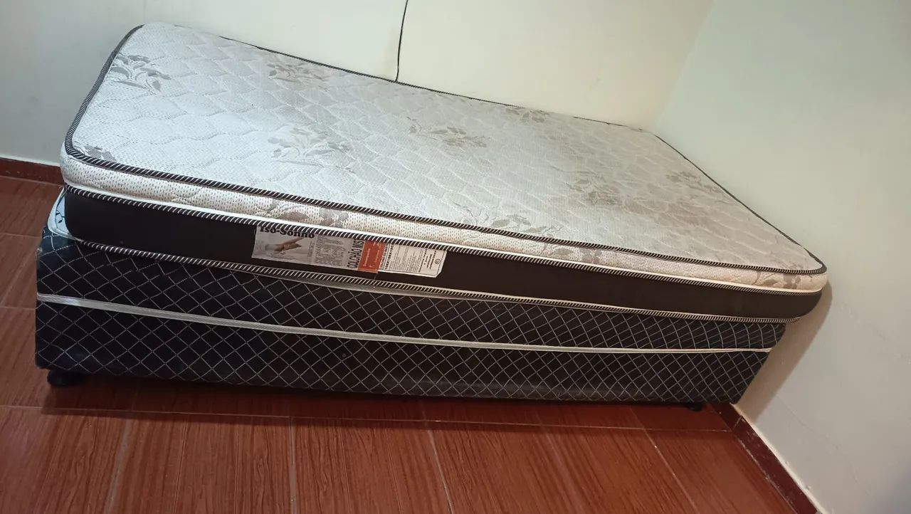 Cama e colchão solteiro queen  - Foto 2