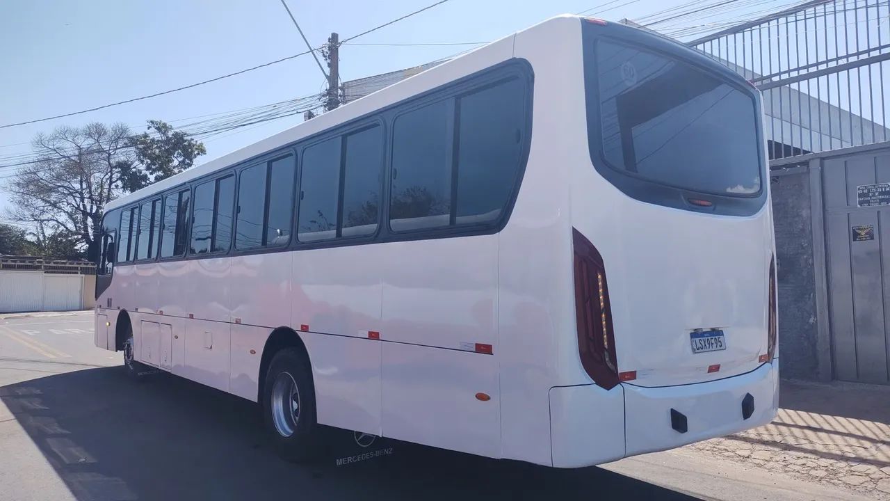Ônibus M.B.1721 Ano 2017 - Foto 5