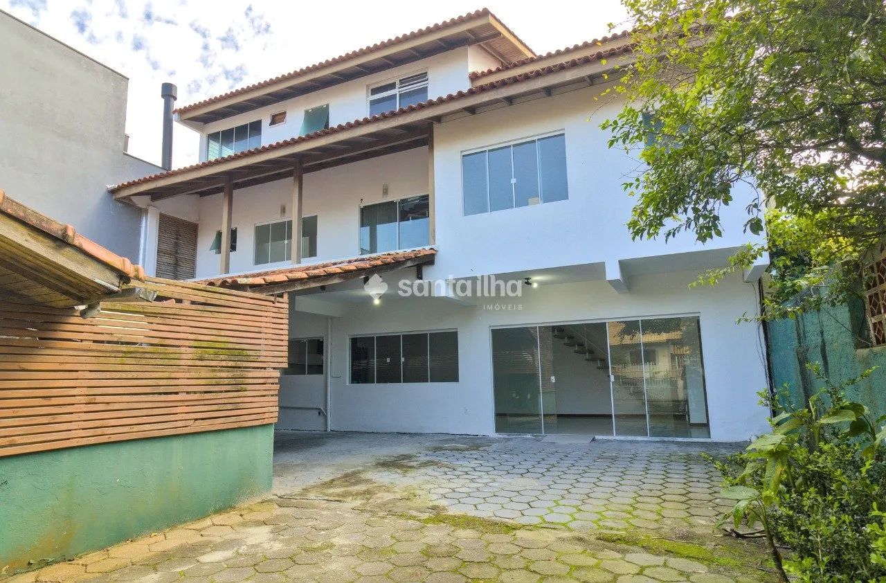 Casa com 3 suítes à venda, 246m² - Itaguaçu - Florianópolis/SC