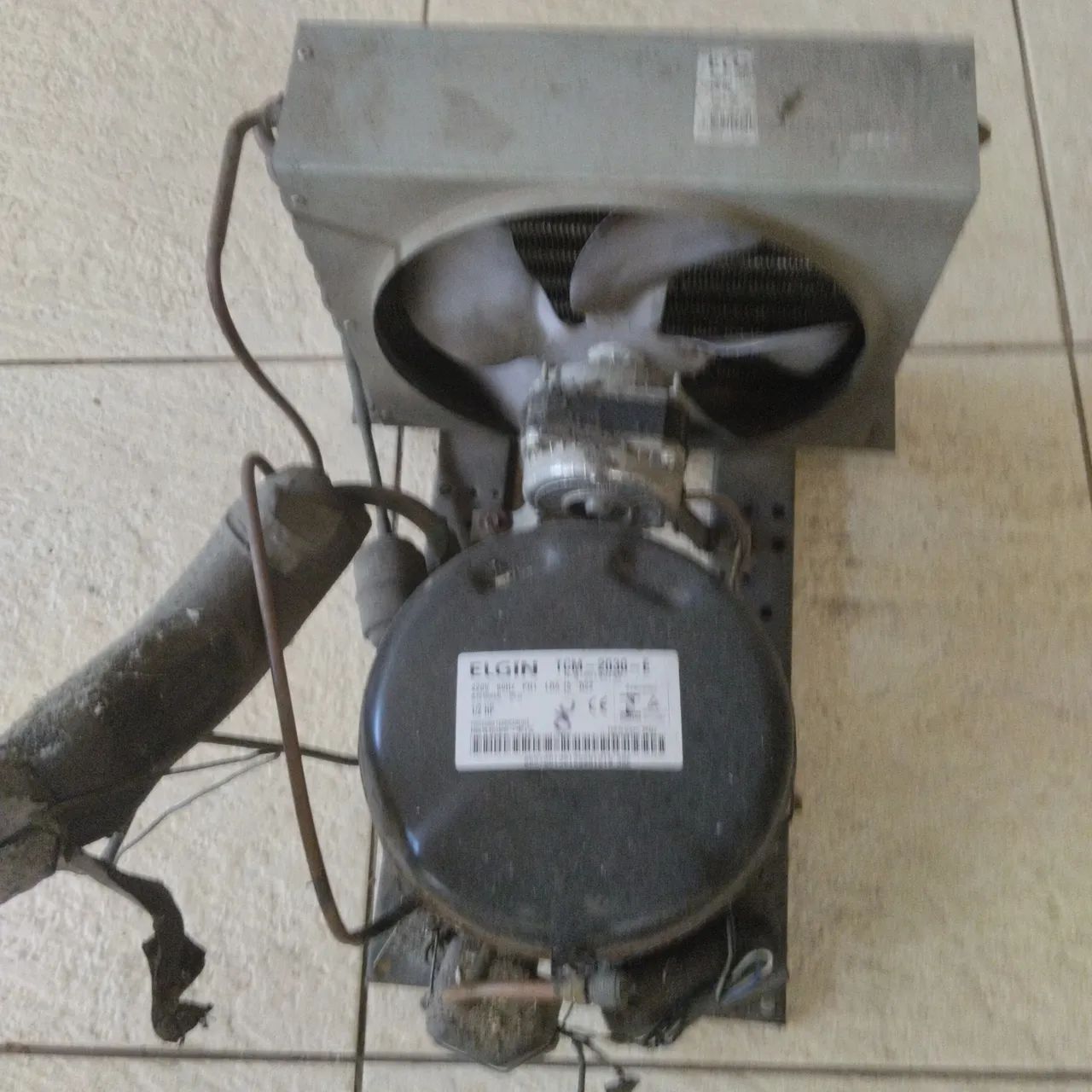 Motor para geladeira.