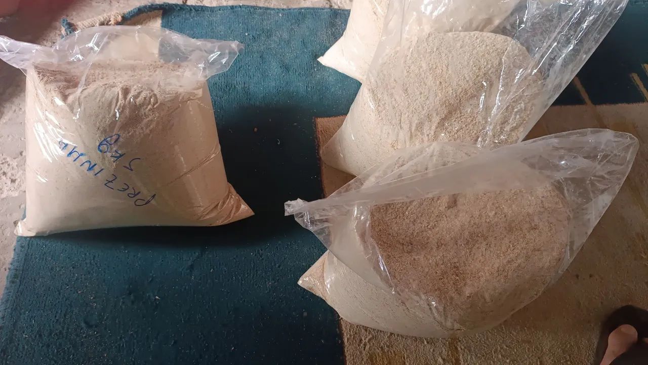 RAÇÃO CODORNAS 24,5% PROTEÍNA  - Foto 4