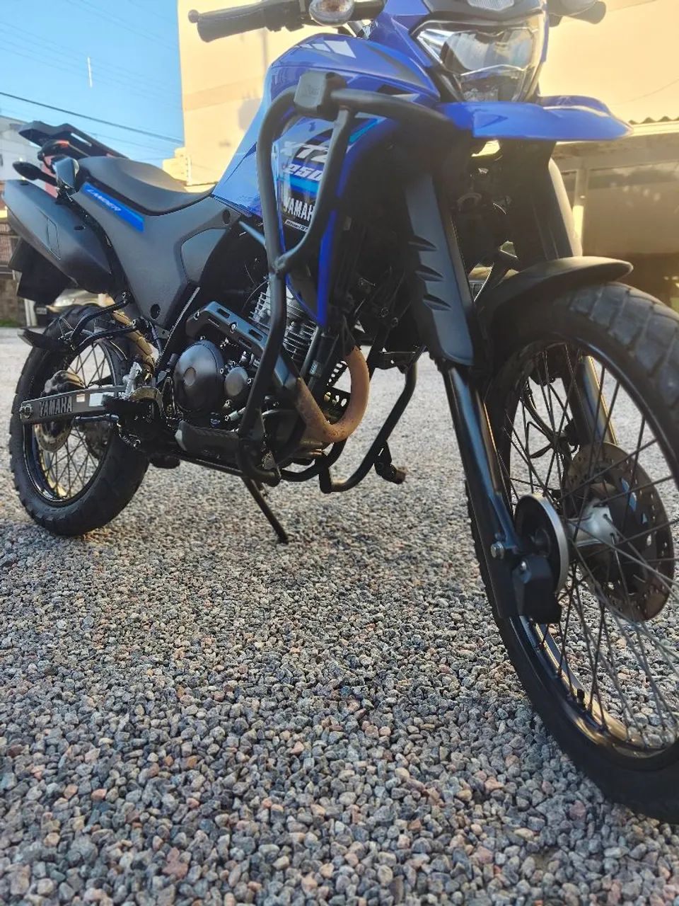 XTZ Lander 250 - Foto 3