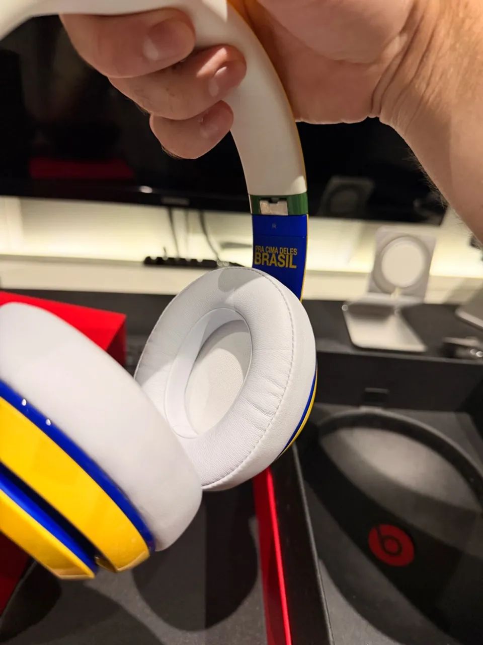 Beats Studio Brasil CBF Limited Edition - Raro e Completo - Foto 5