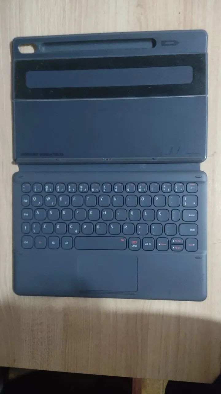 Capa com teclado do tab s6 + tab A  - Foto 2