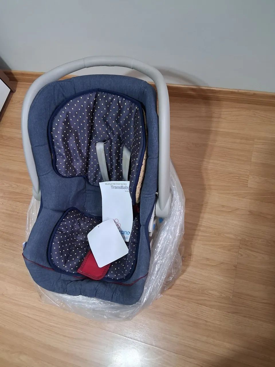 Vende - se bebê conforto com base. - Foto 4