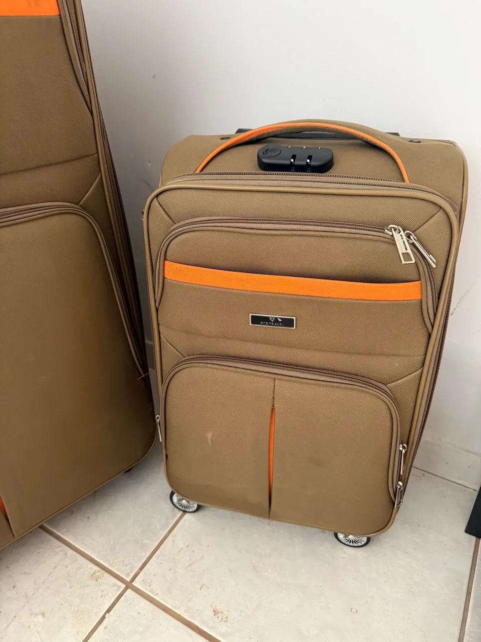 Malas - Foto 2
