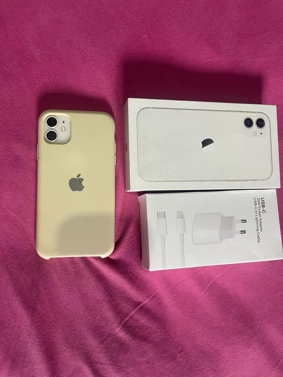 iPhone 11 Branco 64 GB - Foto 2