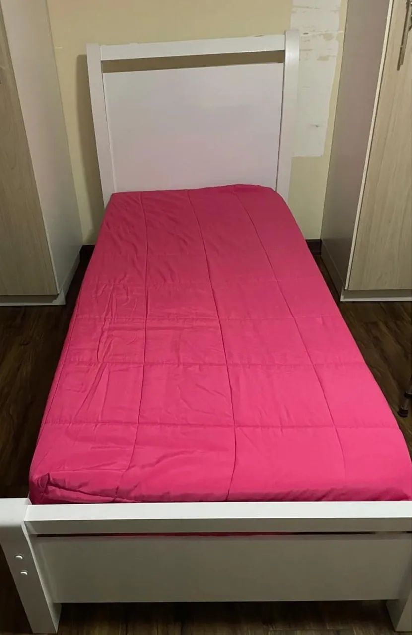 Cama de solteiro 