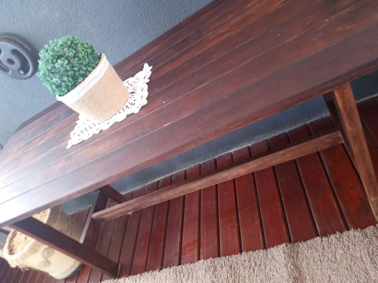 Mesa rústica+quadros em madeira maciça, escupidos. - Foto 5