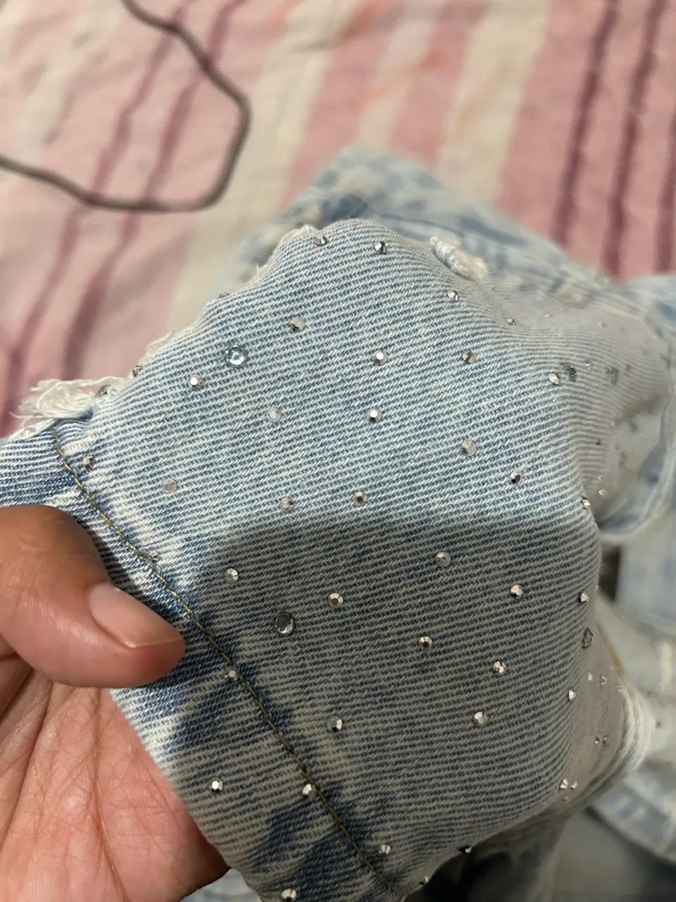 Vendo short com strass - Foto 4