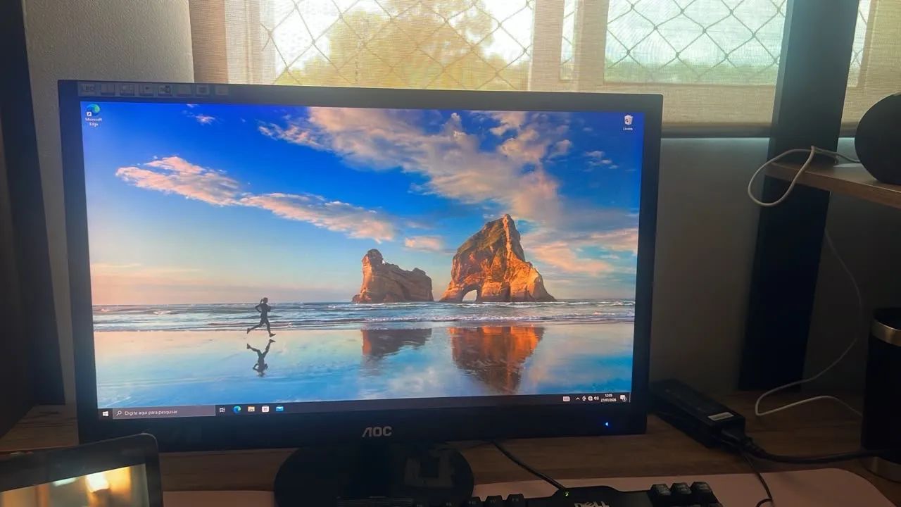 MONITOR