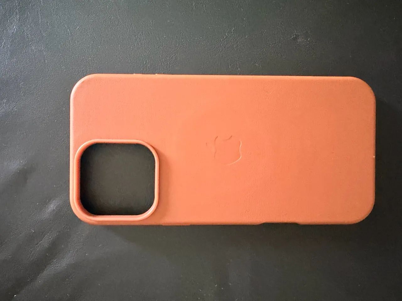 Capa de Couro iPhone 16 Pro Max