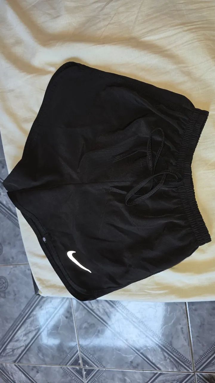 Short tactel nike feminino