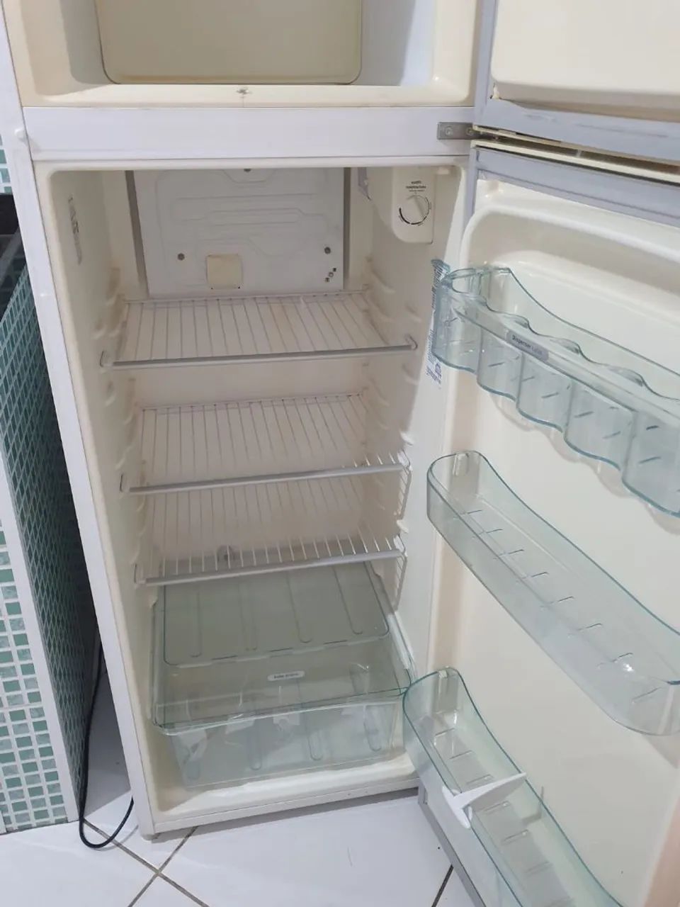 Vendo Geladeira Eletrolux  - Foto 5