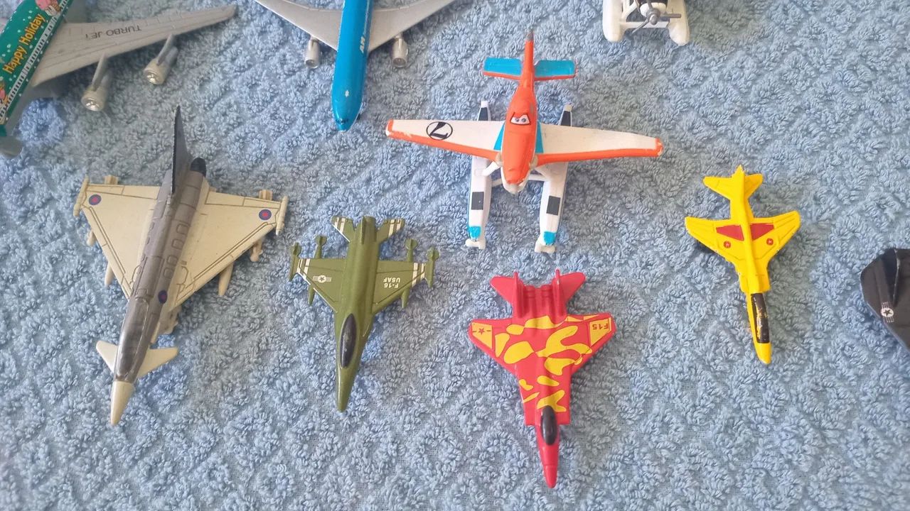 Miniaturas de aviões de aço - Foto 4