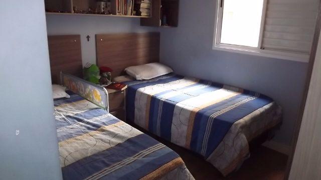 Apto mobiliado 3 dormitórios sendo 1 suíte no Village Paraná - Foto 7
