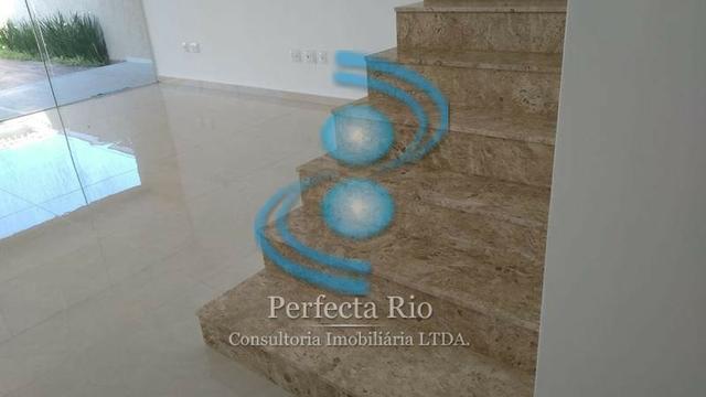 Linda casa, 3 suítes, segurança 24h, closet e bancada em nanoglass - Foto 13