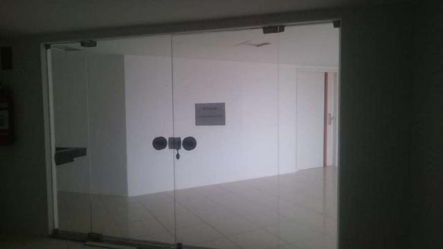 Sala Comercial para aluguel e venda. No edificio top center Com 206 m2 em Meireles - Forta - Foto 9