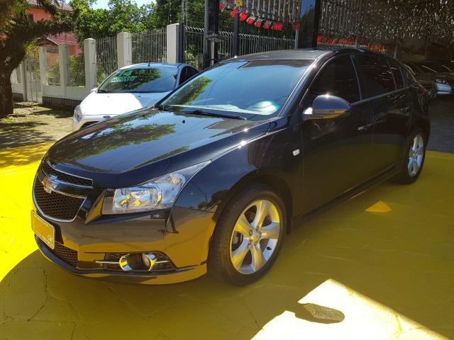 Cuze Ltz 1.8 com teto solar