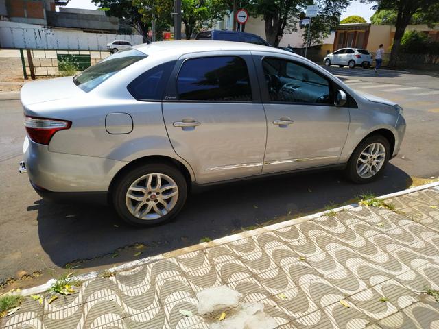 Grand siena 1.6 flex dual 2013/14 prata - Foto 2