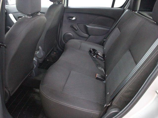 SANDERO Expression Hi-Flex 1.6 8V 5p - Foto 9