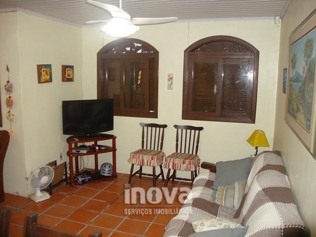 Bela casa no Centro Imbé, poucas quadras do mar. - Foto 11