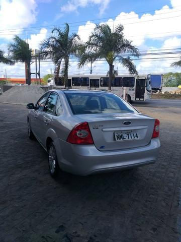 Focus Sedan 1.6 2011 - Foto 6