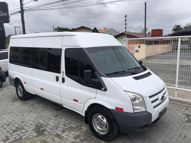 Ford Transit 14 Lugares - Foto 3