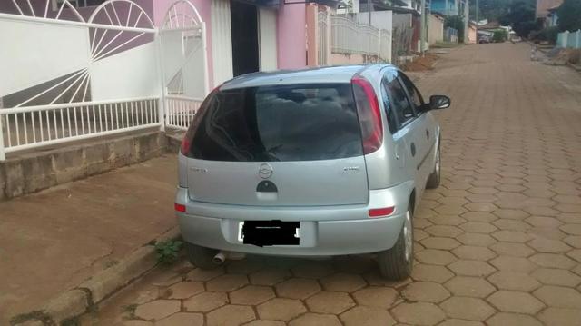 Corsa Hatch 1.0 - Foto 6