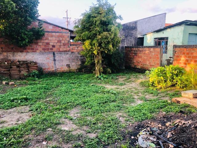 Vende-se casa 3 quartos sala de estar cozinha e 1 banheiro no bairro São Marcos - Foto 3