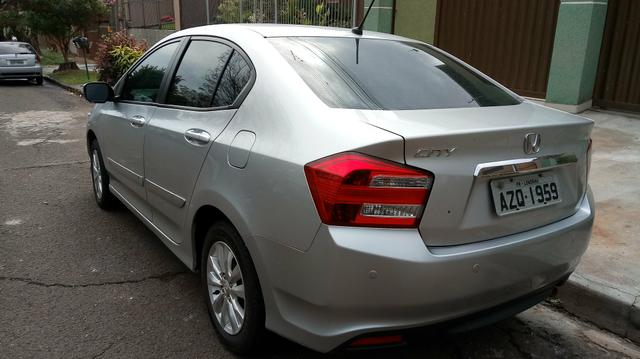 Vendo honda city 2013 - Foto 2