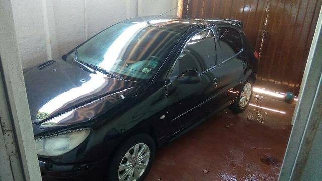 Peugeot 206 ano 2003 2004 chama no zap *