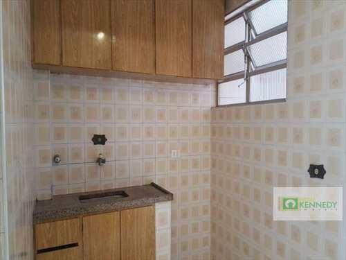 Venda um dormitório com elevador e vaga de garagem - Foto 5