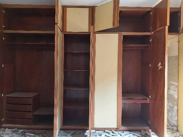 Guarda-roupas usados, em madeira planejado. - Foto 2