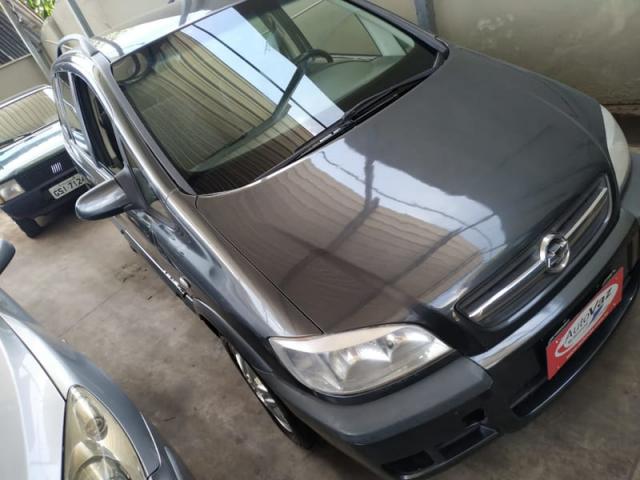 CHEVROLET ZAFIRA (Elegance) 2.0 16v 4P 2005