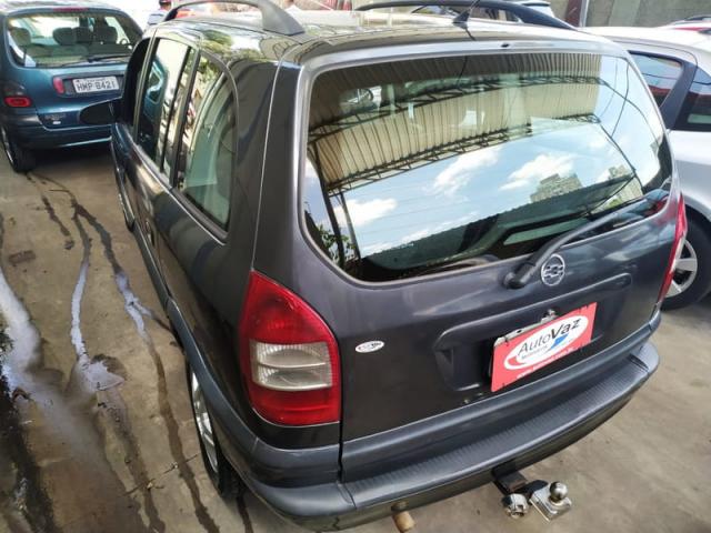 CHEVROLET ZAFIRA (Elegance) 2.0 16v 4P 2005 - Foto 8