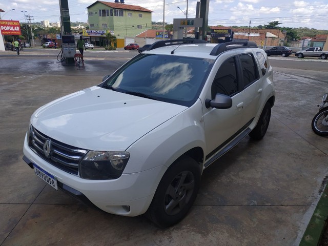 DUSTER TECH ROAD LL 14/15 AUTOMÁTICA 2.0 COMPL