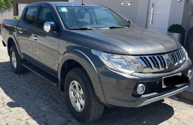 VENDE-SE L200 TRITON 2018
