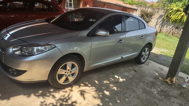 FLUENCE DYNAMIC 2014/2.0 AUT. CÂMBIO CVT 
