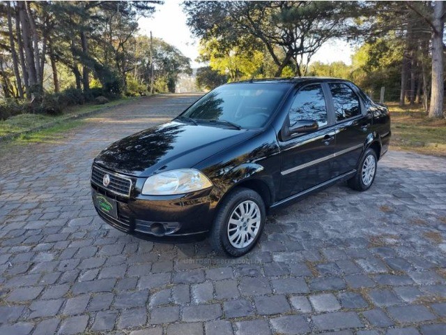 SIENA 2010 CELEBRATION 8V 1.0 FLEX 4P MANUAL