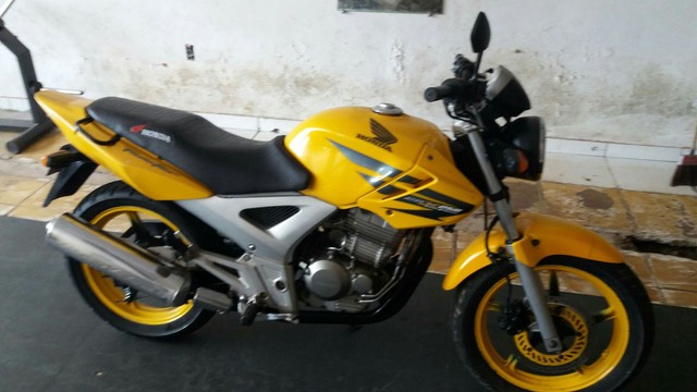 CBX250 TWISTER