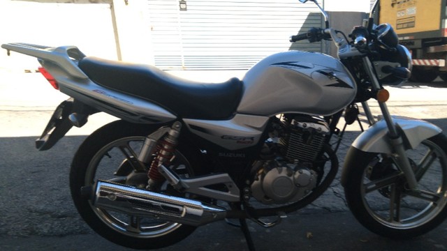 SUZUKI GSR 150 COM 19.500KM