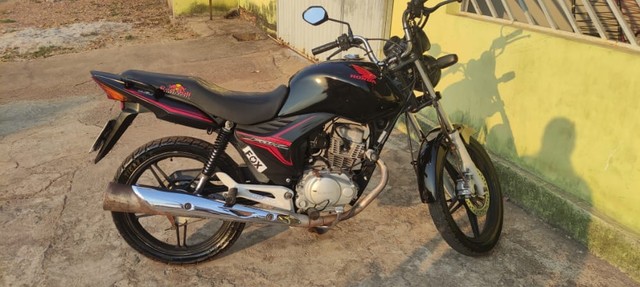 VENDO UMA FAM 150 2013 COMPLETA