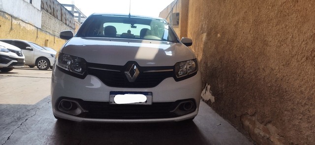VENDO RENAULT LOGAN 1.6 COMPLETO GNV 5ª
