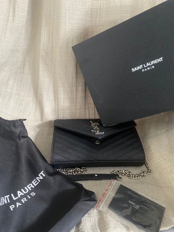 do saint laurent bolsas have serial numbers